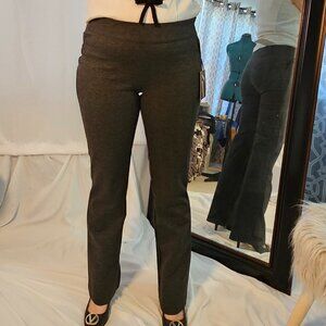 Vera Wang Bootcut Mid‑Rise Trousers – Size S, NWT